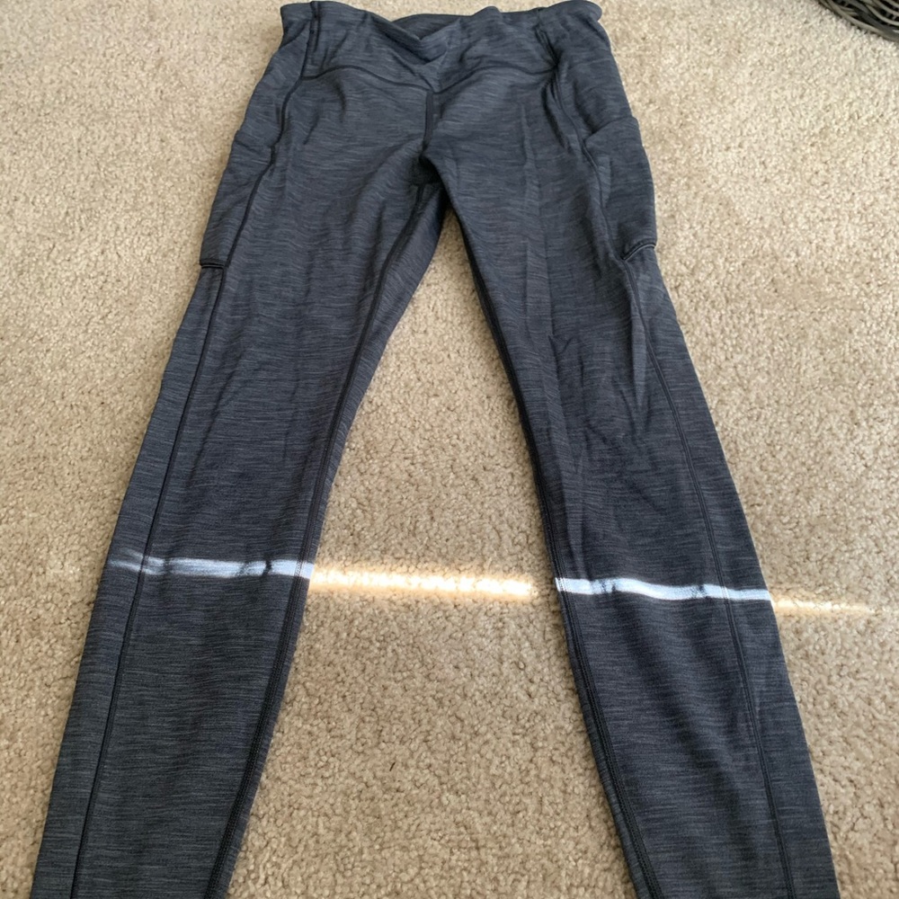 Lululemon gray leggings with pocket
